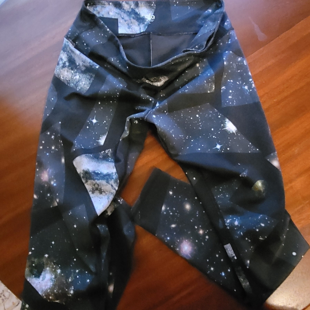 Alo Yoga Geometric Galaxy Leggings